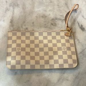 NEW Louis Vuitton Neverfull Pochette Damier Azur
